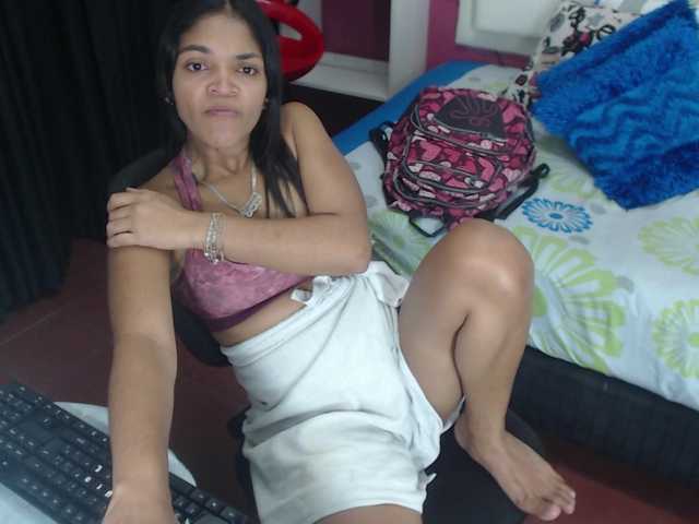 Live sex webcam photo for shariksweet #241075701