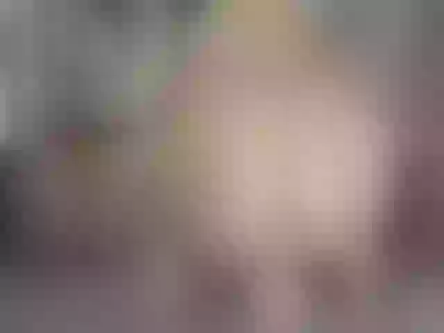 Live sex webcam photo for Msschloe_ #256042972