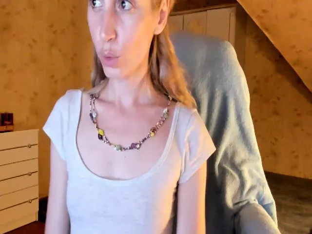 Live sex webcam photo for X_model_S #252629016