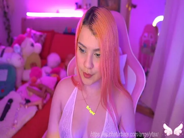 Live sex webcam photo for Angelytaxx #260978999