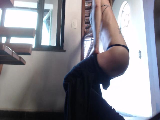 Live sex webcam photo for Pirate_RIA #254209774