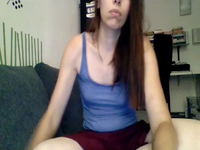 Live sex webcam photo for FoxMoony #258301564