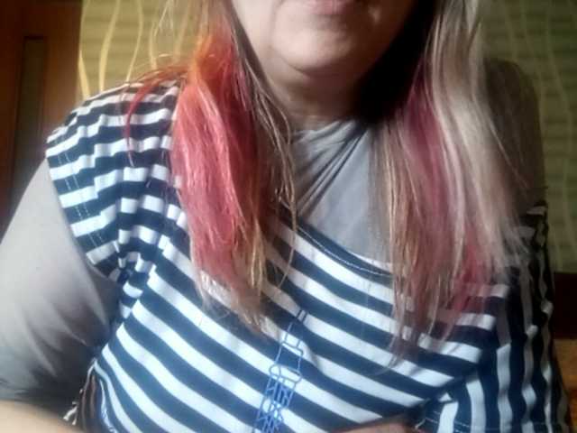 Live sex webcam photo for -Raven40- #241257527
