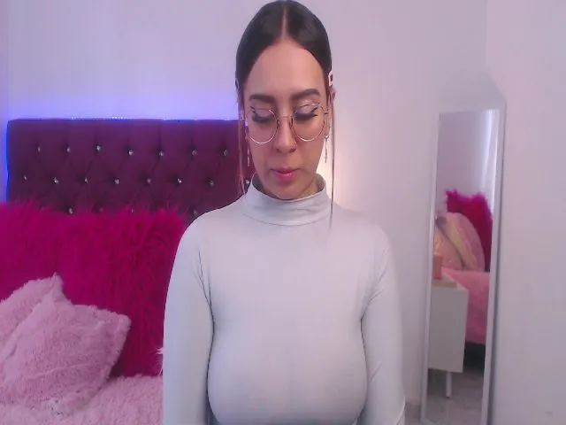 Live sex webcam photo for SamPuckett #254257029