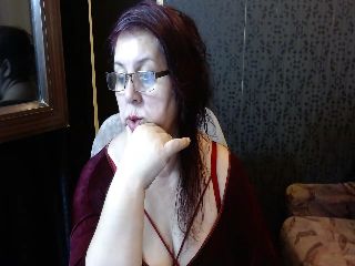 Live sex webcam photo for MissSanjane #252260980