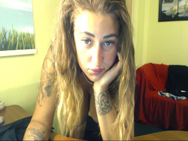 Live sex webcam photo for StasyAlex #252727031