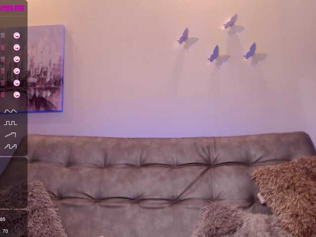 Live sex webcam photo for ValerieAustin #287947096