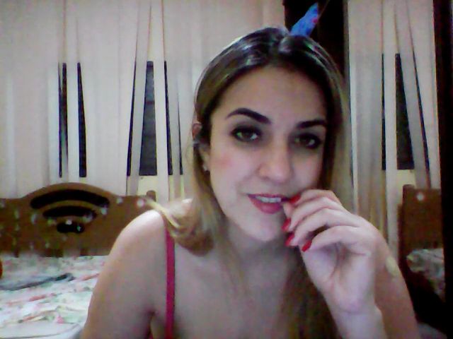 Live sex webcam photo for ChristieBR #252624884