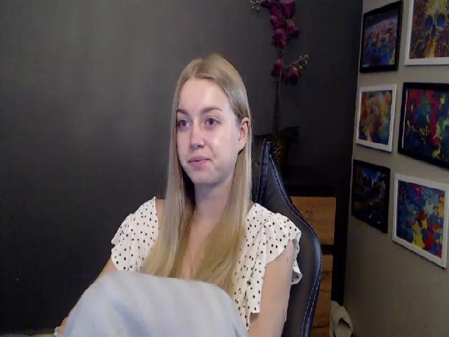 Live sex webcam photo for LUSTerica #253324450