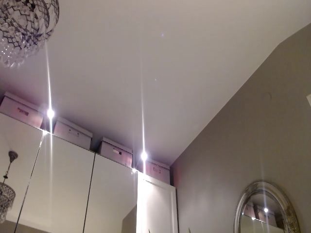 Live sex webcam photo for JustLily #252283068