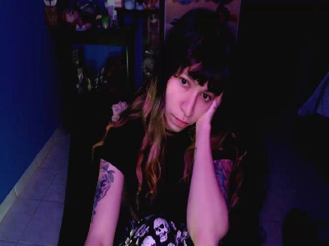 Live sex webcam photo for umaru_michae #252748169