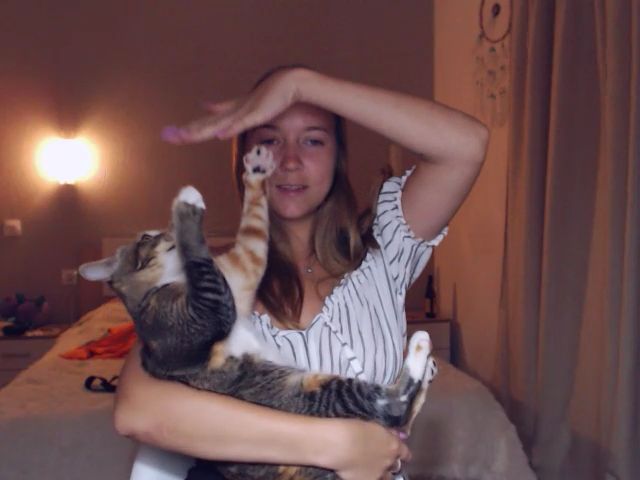 Live sex webcam photo for SylviaOneill #255712845