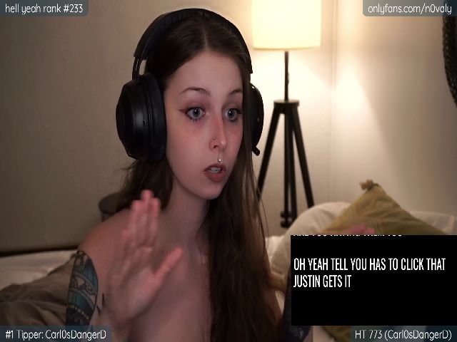 Live sex webcam photo for n0valy #257377908