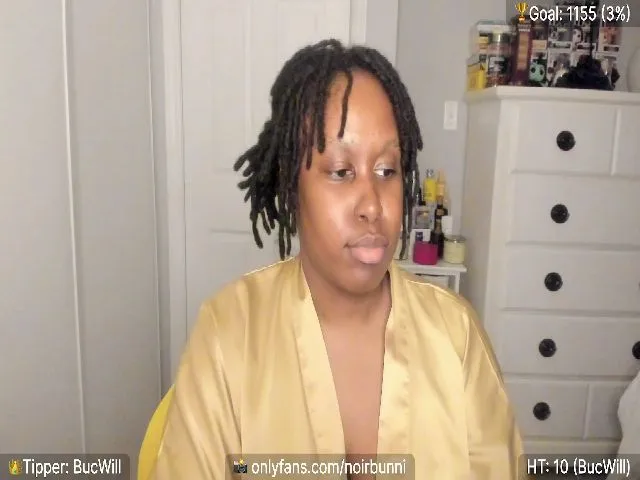 Live sex webcam photo for NoirBunni #253265275