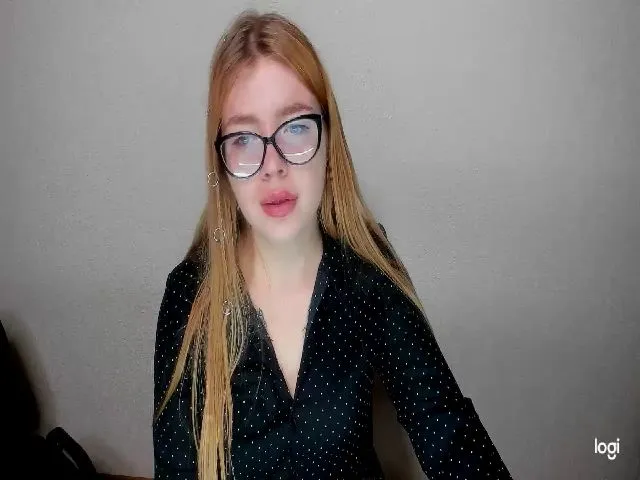 Live sex webcam photo for milafix #258248336