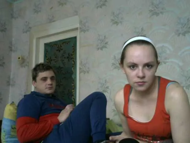 Live sex webcam photo for REPTILIAY #240926921