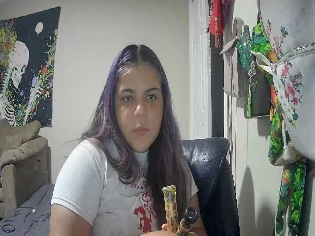 Live sex webcam photo for Lilmisspurp #253294205