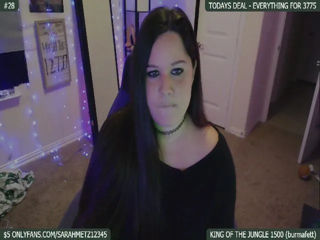 Live sex webcam photo for BdaySarah94 #261831972