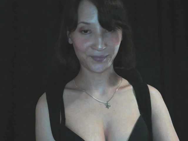 Live sex webcam photo for RenieCalm #248793486