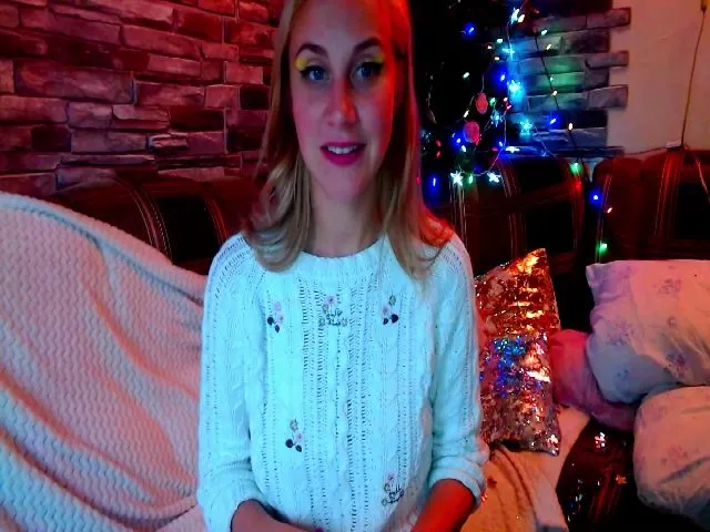 Live sex webcam photo for KitnisEverdin #254737419