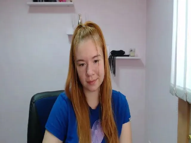 Live sex webcam photo for JiMiola #253334295