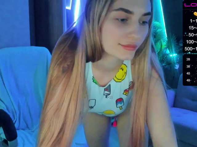 Live sex webcam photo for RapunzelME #241302596