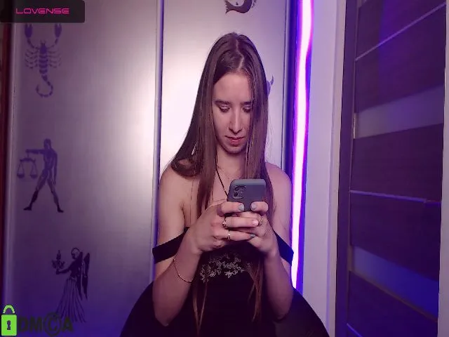 Live sex webcam photo for Bellater #256142133