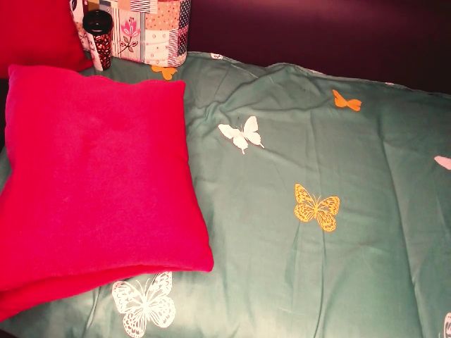 Live sex webcam photo for evellyn_eve #260966807