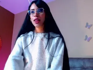 Live sex webcam photo for EvelynHarris #287950077