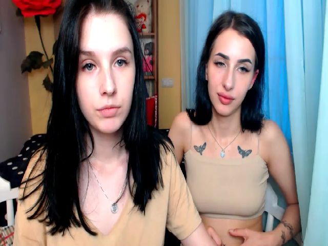 Live sex webcam photo for Lin_Elisss #252844871