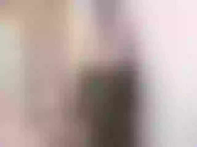 Live sex webcam photo for EllaDavs #264087216
