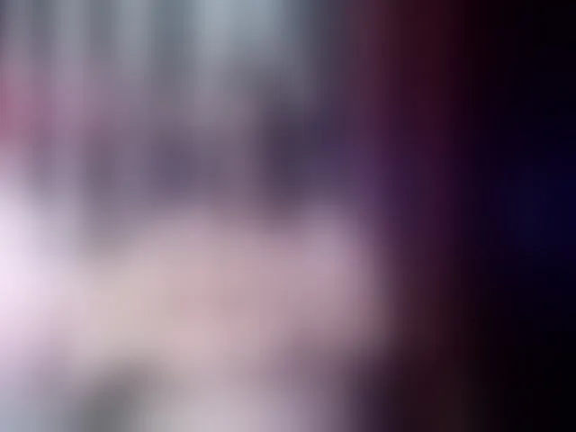 Live sex webcam photo for Lulubigtitts #261502276