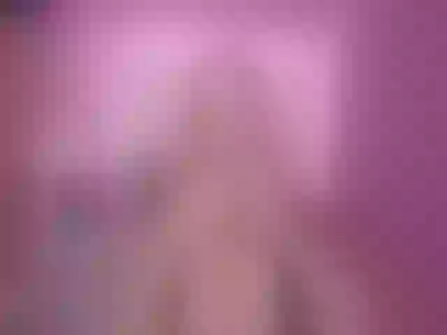 Live sex webcam photo for PtiMermaid #258997259
