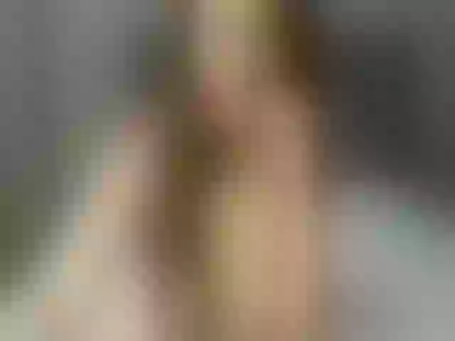 Live sex webcam photo for GloriyaSecret #261263391