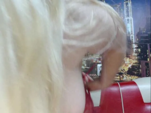 Live sex webcam photo for bellamaia #241237262