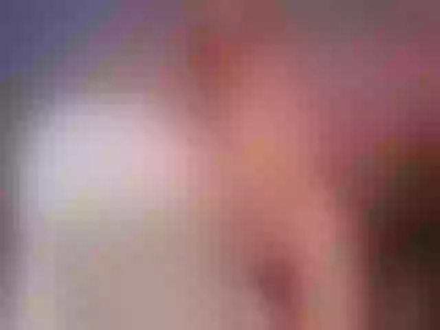 Live sex webcam photo for Alysonluvv #254571922