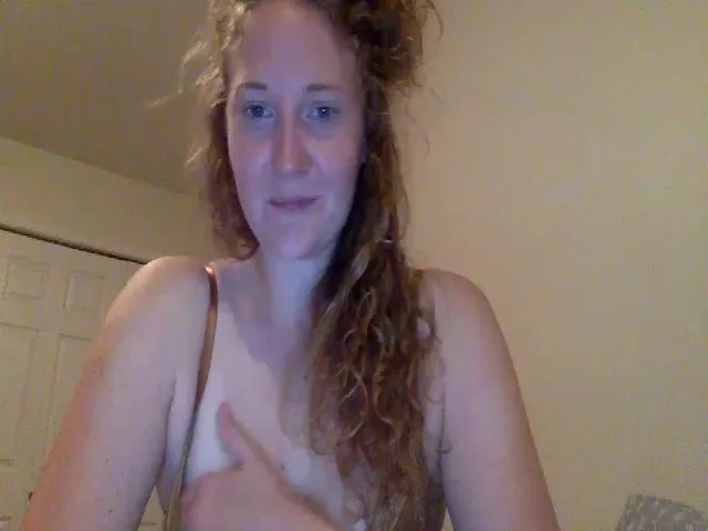 Live sex webcam photo for Kinkging3 #265322137