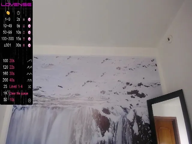 Live sex webcam photo for Jane_23 #255908201