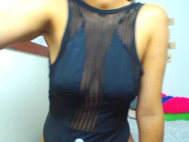 Live sex webcam photo for Alisha-kalu #251308415