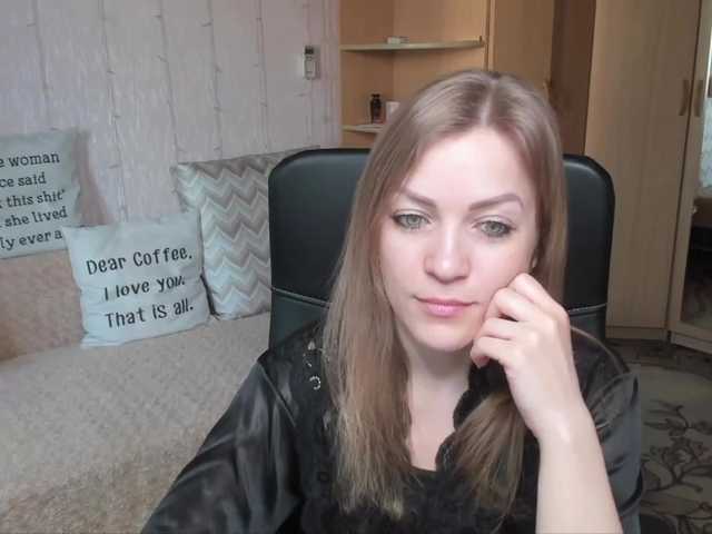 Live sex webcam photo for CherishSia #241109208