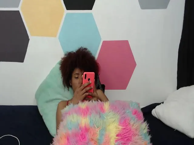 Live sex webcam photo for Dee_ebony #260484376