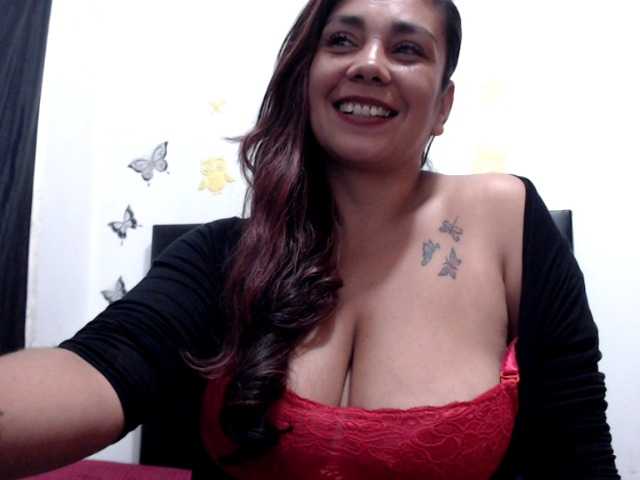 Live sex webcam photo for KattaHorny #240987220