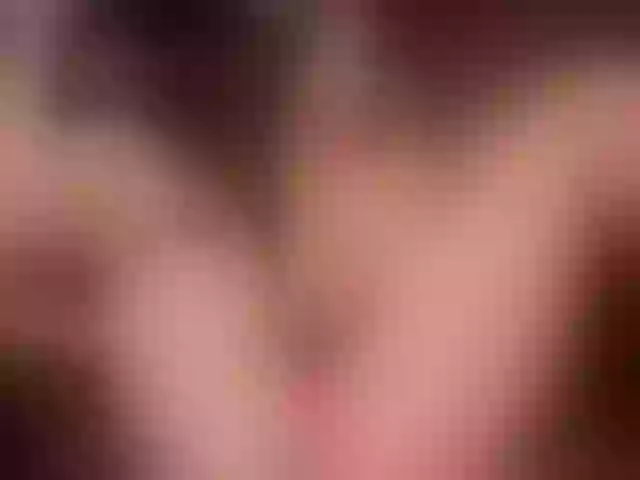 Live sex webcam photo for JenniferLuvv #256216658