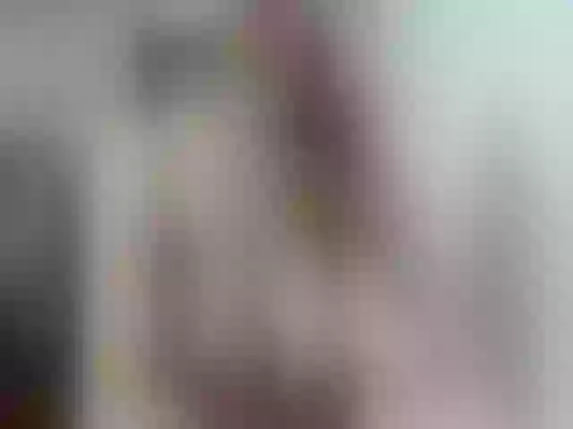Live sex webcam photo for LittleVirginX #256178611