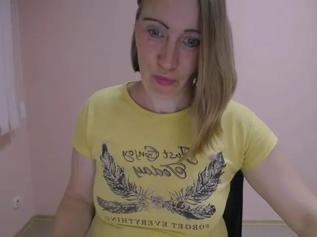 Live sex webcam photo for ChloePlay #254556157