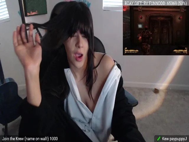 Live sex webcam photo for kewcumber #261763206