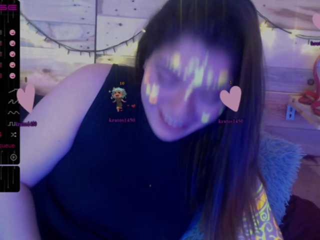 Live sex webcam photo for Maggie-evans5 #241403146