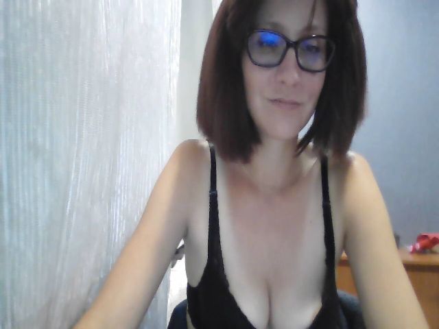 Live sex webcam photo for Candy_Landy #258828319