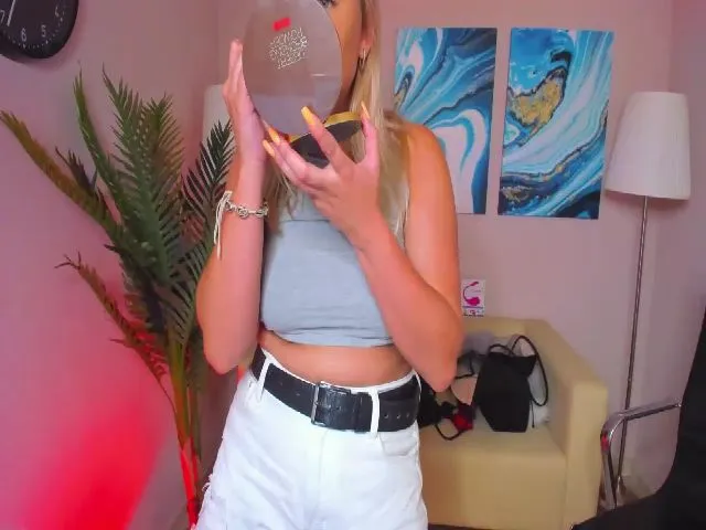 Live sex webcam photo for BountyVelery #252989524