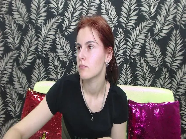 Live sex webcam photo for MollyTravis #257733340